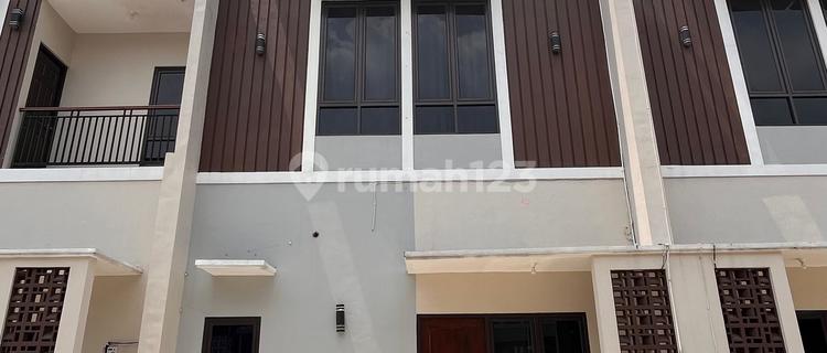 For Sale, Ready-to-Occupy House with Certificate Already Well-Inhabited 1