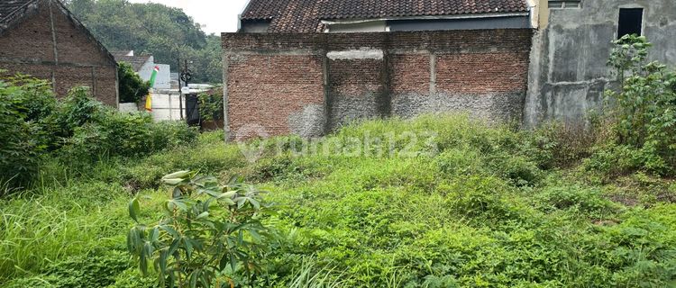 For Sale Good Land at Jl. Candi Penataran I No. 1, Kalipancur, Ngaliyan, Semarang City, Central Java, Indonesia, 50183, Manyaran SHM 1