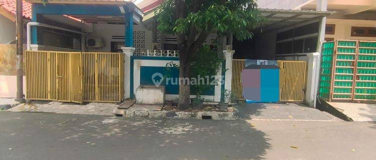 Dijual rumah siap huni, Malaka Sari,kec.Duren Sawit, Jakarta Timur.
 1