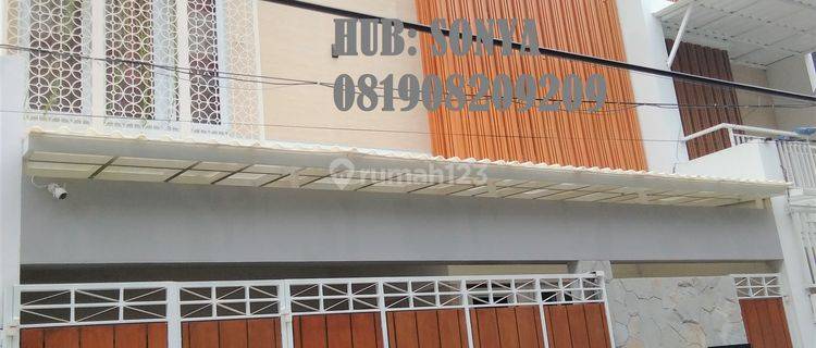 Rumah Baru. Grogol Roxy. 3 Lantai. 8x14. Jalan Lebar 2 Mobil 1