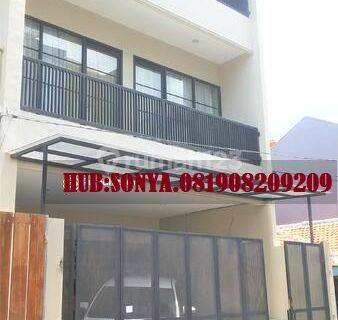 Rumah Tomang. 3 Lantai. 6x16. Jalan 2 Mobil. Semi Furnish. 1