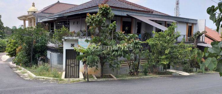 Rumah Cantik 2 Lantai SHM Pondok Kelapa Barat Duren Sawit , Jakarta Timur 1