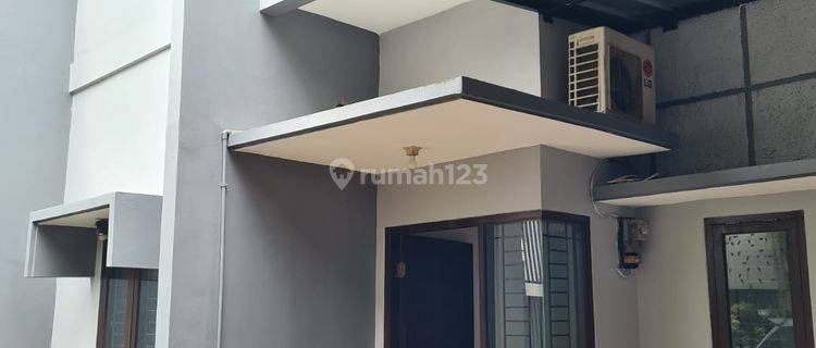 Rumah 2 Lt Dalam Cluster di Lenteng Agung, Rumah Siap Huni Harga Menarik 1