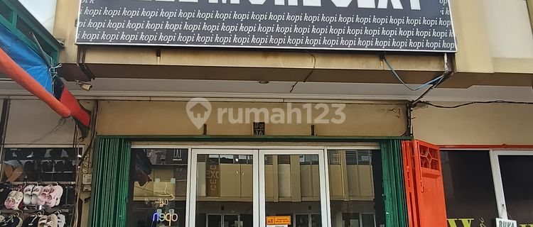 Ready-to-Use Candrabaga Bekasi Shophouse Strategic 1