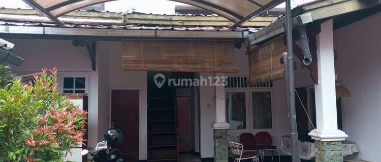 RUMAH 2 LANTAI DEKAT STASIUN MANGGARAI 1