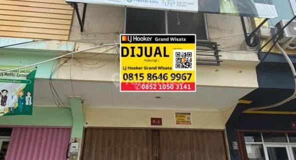 Dijual Ruko 3 Lantai Siap Pakai, Parkiran Luas hanya 1,3 KM dari Mall Karawang Barat Pasar Bersih Galuh Mas Karawang 1