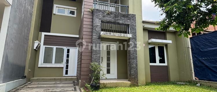 Disewakan Rumah Grand Wisata, Semi Furnish 2+1 Kamar, Dekat dengan Sekolah Al-Azhar dan IPEKA, Akses Tol Grand Wisata, Bekasi 1