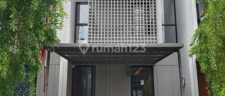 Dijual Rumah Grand Wisata Full Furnished, 100 M dari Mall Living World Akses Langsung Toll, Bebas Banjir, Security 24 Jam, Bisa KPR, Grand Wisata Bekasi 1