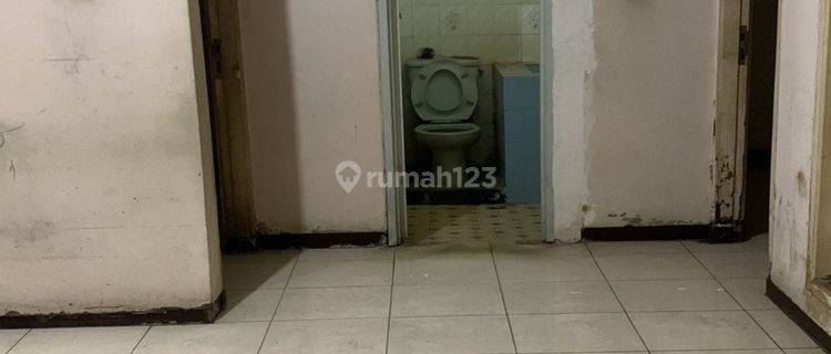  Rumah Unfurnished Butuh Renovasi SHM - Sertifikat Hak Milik di Jatimakmur 1