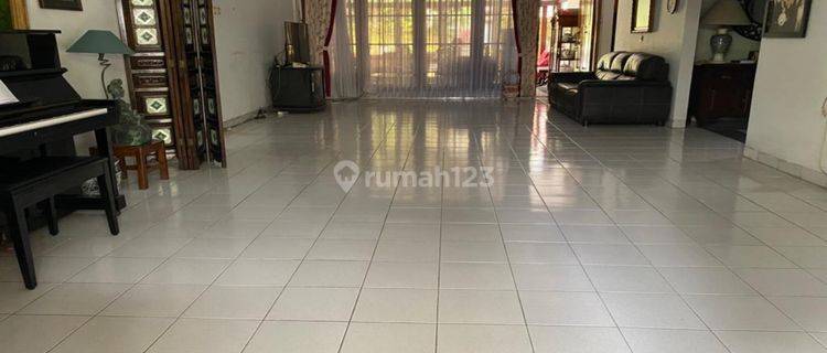  Rumah Semi Furnished Bagus SHM - Sertifikat Hak Milik di Gunung Batu 1