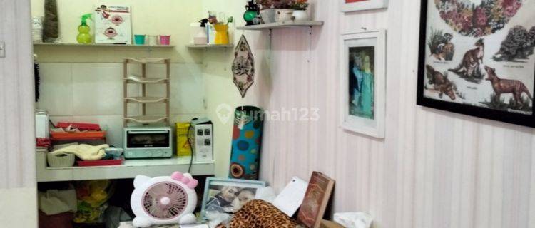  Rumah Semi Furnished Bagus SHM - Sertifikat Hak Milik di Sukmajaya 1