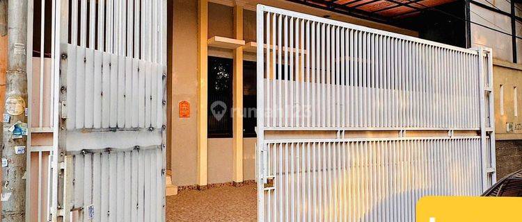 Rumah Sunter 10*15m2, Jalan Lebar 3 Mobil, 1 Gate System 1