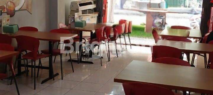 RUKO BAGUS STRATEGIS EMPAT LANTAI DI DAAN MOGOT BARU JAKARTA BARAT 1