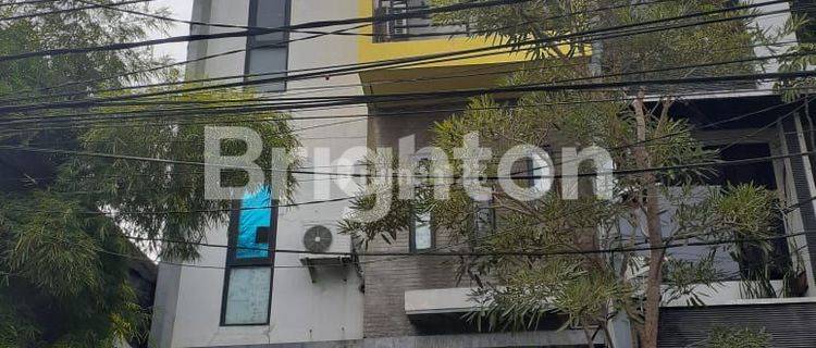 Rumah Kost siap huni 5,5 lantai di Jakarta Pusat, Gajahmada 1