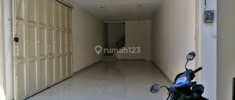 Ruko di mainroad, Terusan Buah Batu 93 m² Unfurnished SHM - Sertifikat Hak Milik 1