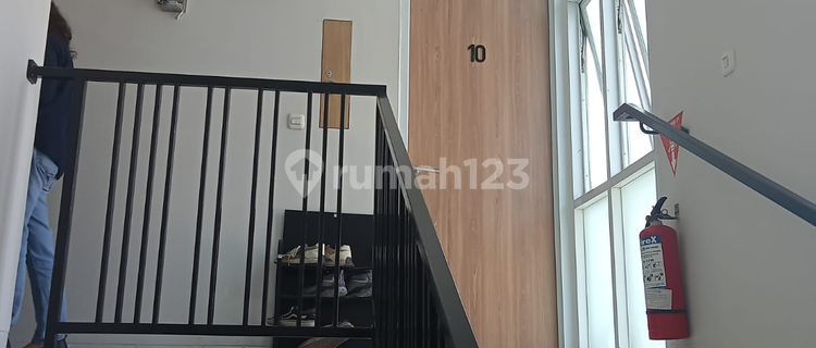 For Sale: Kost in Taman Palem Lestari, Built in 2020, Freehold Title, 3 Floors, Building Permit for Kost, Negotiable. 1