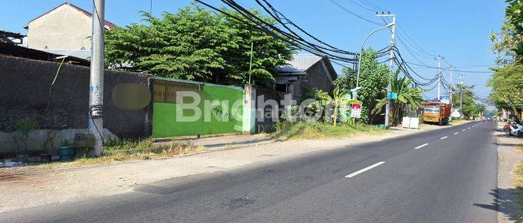 GUDANG LUAS 700 M² PINGGIR JALAN BESAR DI LANGENHARJO 1