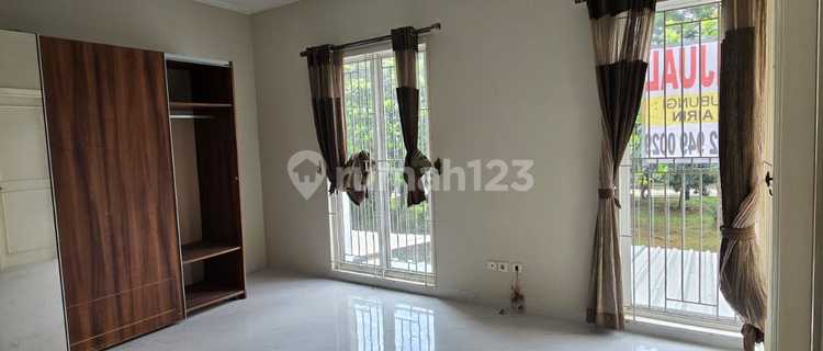 Rumah 2 Lantai Modernland, Siap Huni Sdh Renovasi 1
