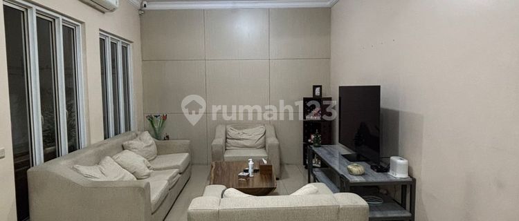 For Quick Sale: Diroyal Gading Mansion House 1