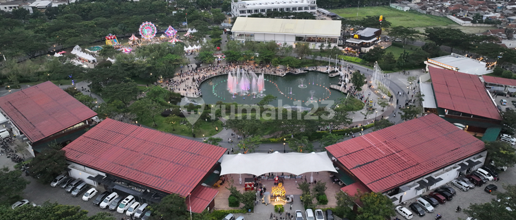 Kiara Artha Park 1