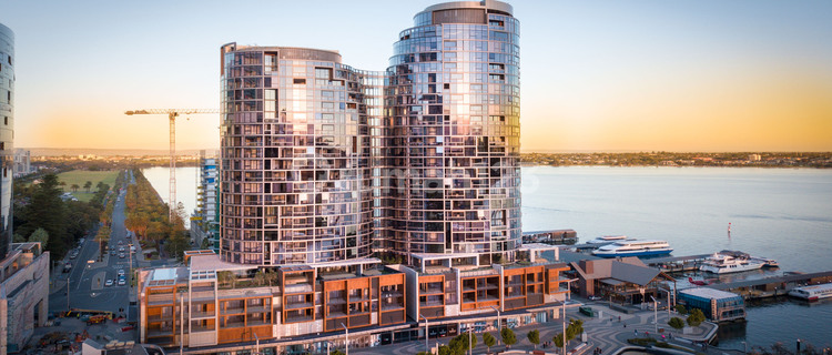 The Towers at Elizabeth Quay 1