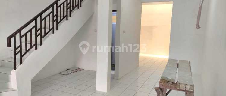 For Rent Fast 2-Story Shop House In Taman Harapan Baru 1