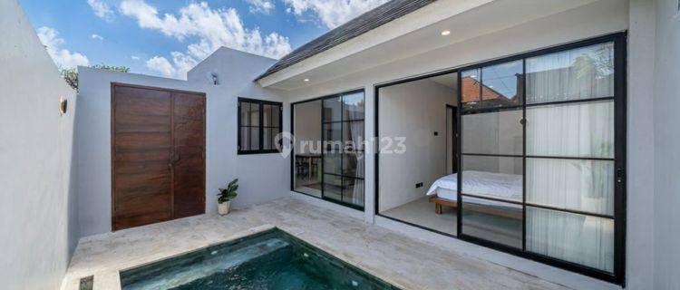 Dijual villa canggu padonan badung bali 1