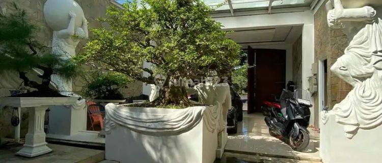 Dijual Villa Mewah Puri Gading Jimbaran 1