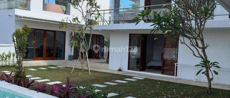 Dijual Villa Modern Lantai 2 Pecatu Dekat Bingin Beach 1