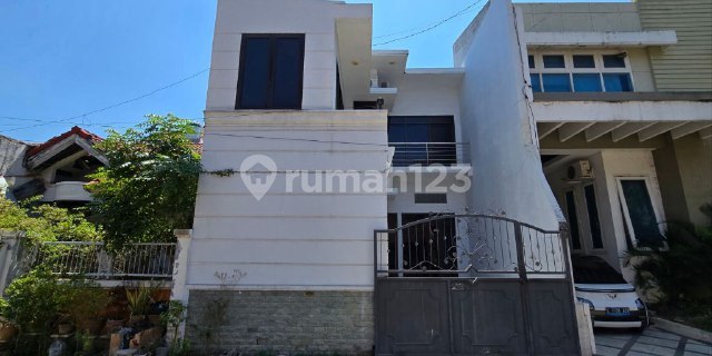 Rumah Griya Asri Pakuwon City Minimalis Strategis Siap Huni 1