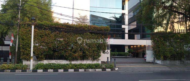 Dijual Lelang Cash Only Gedung Kantor Lokasi Strategis  1