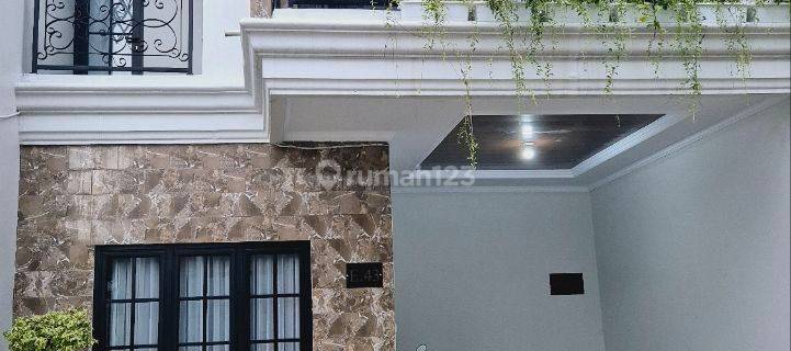 Rumah Bagus 2 Lantai Shm Timur Di Cimanggis Depok  1