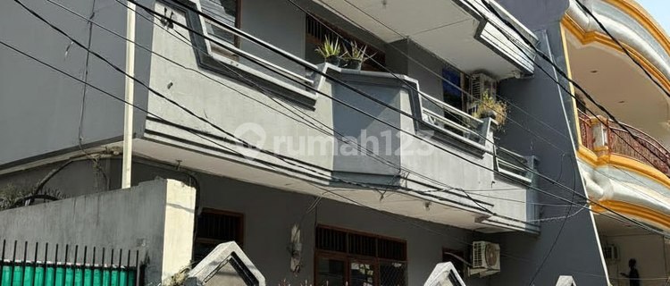 Sell Girls-Only Boarding House in Grogol Area, Fully Occupied 1