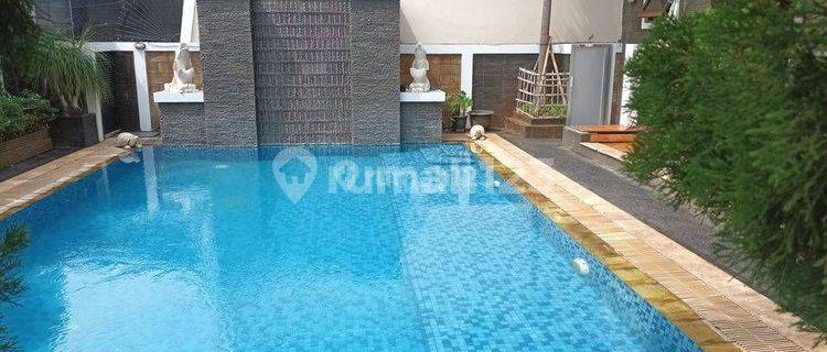 RUMAH MEGAH 3 LANTAI + KOLAM RENANG ANGSANA FULLY FURNISHED 1