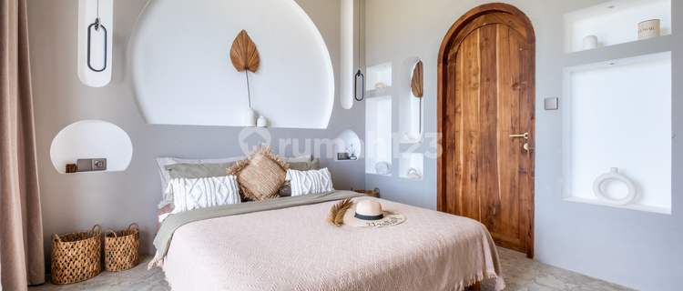Upcoming Two Bedroom Villa With Ricefields View For Lease In Tumbak 1