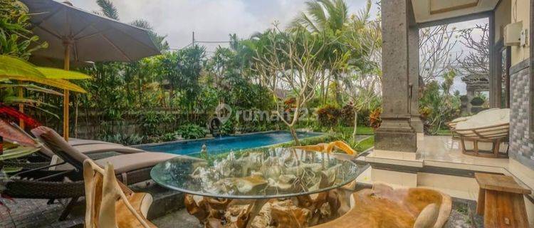 Stunning 3 Bedroom Villa With Rice Field Views In Tirta Tawar, Ubud 1