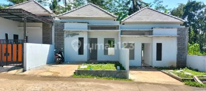 Rumah Minimalis Harga 295 Juta Di Mijen 1