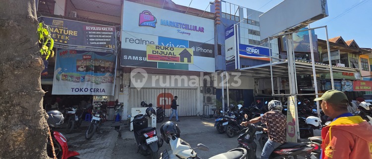 FOR SALE: SUPER STRATEGIC SHOPHOUSE LOCATED IN OEBOBO, KUPANG CITY, NTT 1