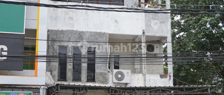 FOR SALE AFFORDABLE SHOPHOUSE SUPER STRATEGIC LOCATION IN KOTA RAJA SHOPPING AREA KUPANG CITY 1