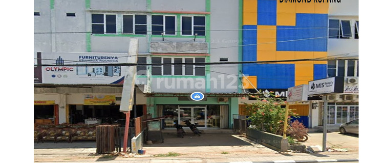 For Rent 3-Storey Shop House Strategic Location Tdm City Kupang Ntt 1