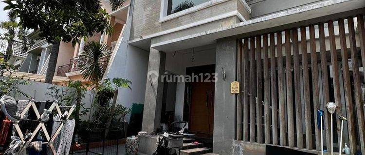 Dijual Rumah Full Furnished di Camar PIK 1, Jakarta Utara 1