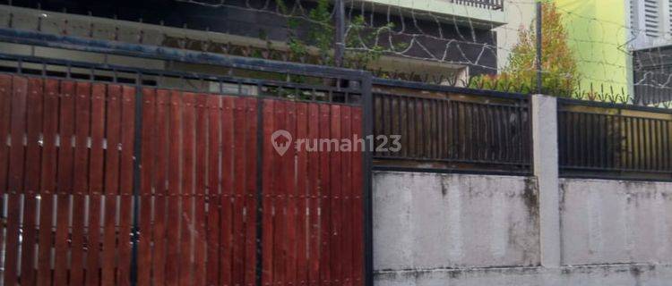 (J76) RUMAH BESAR STRATEGIS DI GATSU TENGAH  1