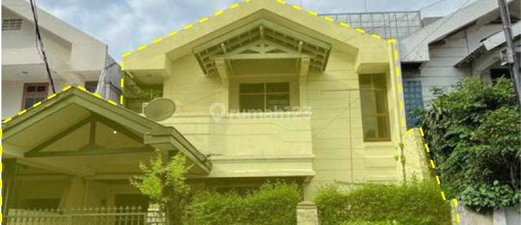 Rumah 2 Lantai 158m² Unfurnished SHM Kelapa Gading 1