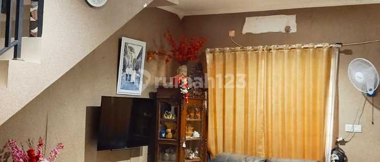 House in Semanan Indah 2 Floors Fully Renovated 1