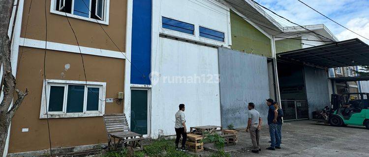 Disewakan Gudang Besar Kariangau Pusat Pergudangan  1