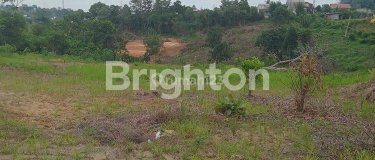 tanah kariangau dekat dengan TOL IKN, peti kemas Balikpapan 1