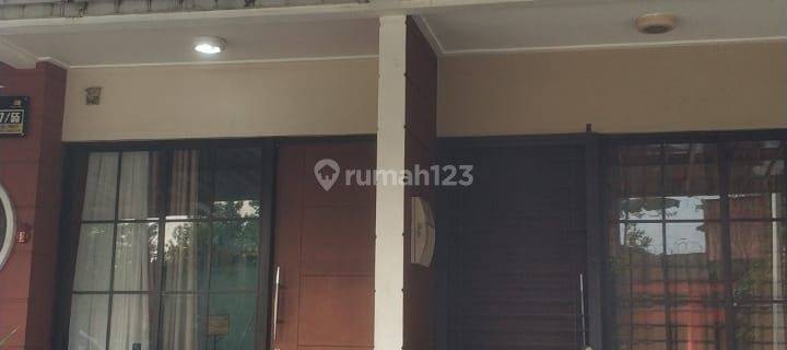 Dijual Cepat Rumah di Cluster East Asia Green Lake City Cipondoh Tangerang  1