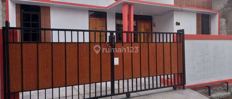 Rumah Komersil Full Bangunan Baru Bonus Ac Ciantra Cikarang Sltn 1