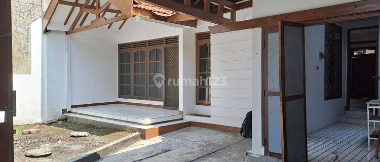 Disewakan Rumah Cocok Untuk Kantor Lokasi Di Darmo Permai Er 1