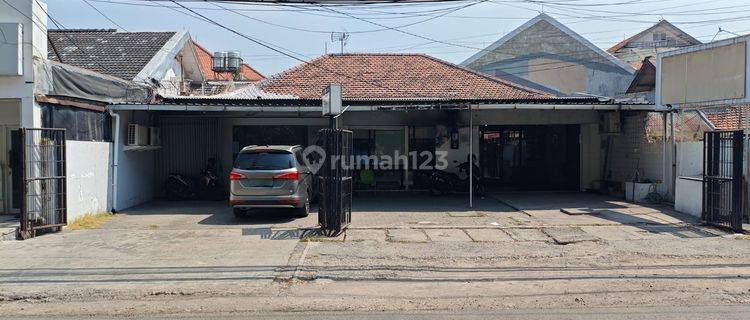 Disewakan Tempat Usaha Lokasi Strategis Di Tenggilis Mejoyo Er 1